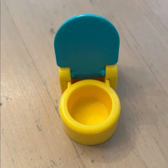 Fisher Price Little People Bath/Utility Room Set - Picture 6 of 6